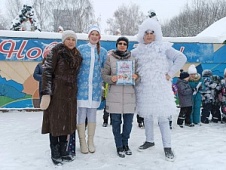 Победители в акции-конкурсе «Одень дерево - вокруг света»